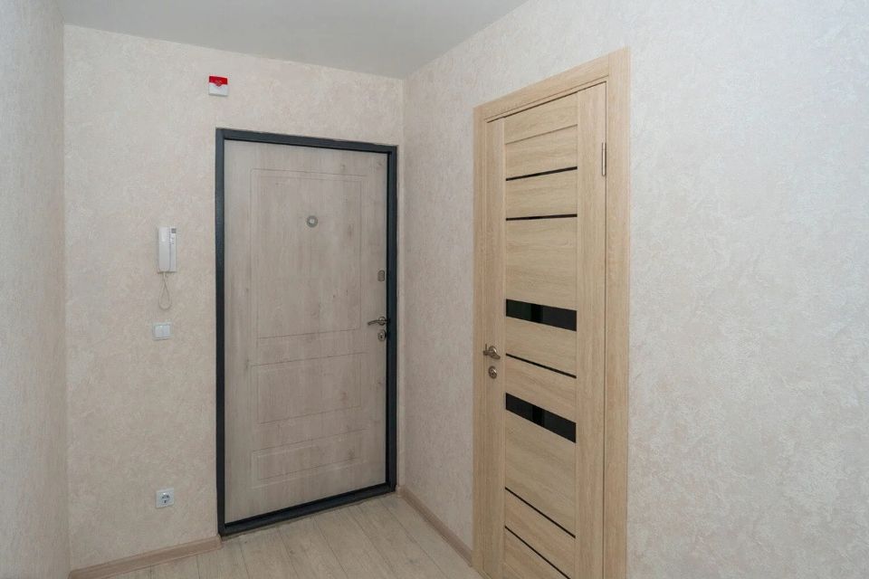 Продаётся 1-комнатная квартира, 37.9 м²