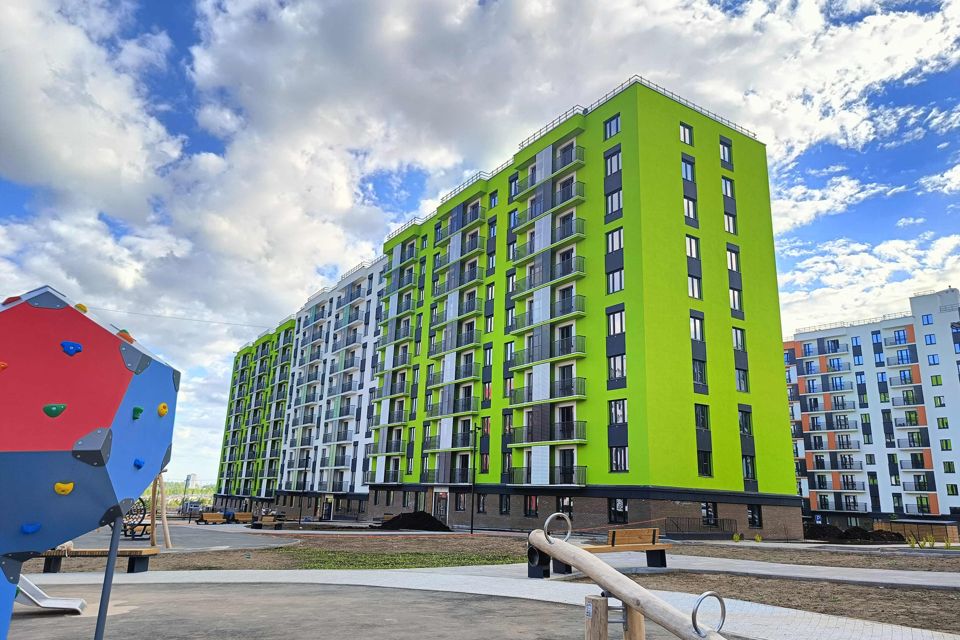 Продаётся 2-комнатная квартира, 53.3 м²