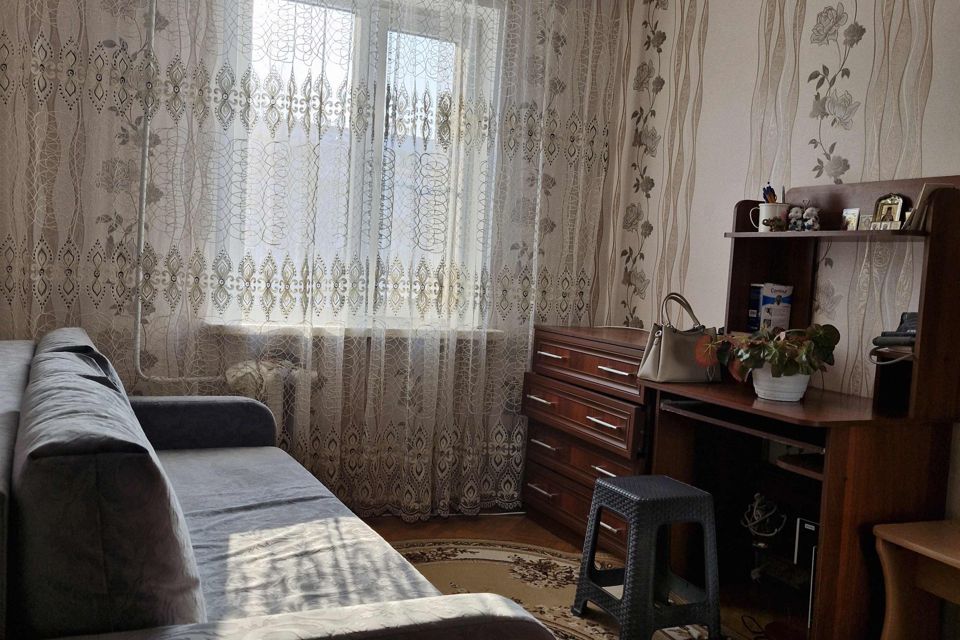 Продаётся 3-комнатная квартира, 57.8 м²
