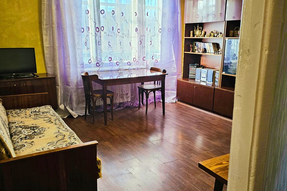 Продаётся 2-комнатная квартира, 43.9 м²