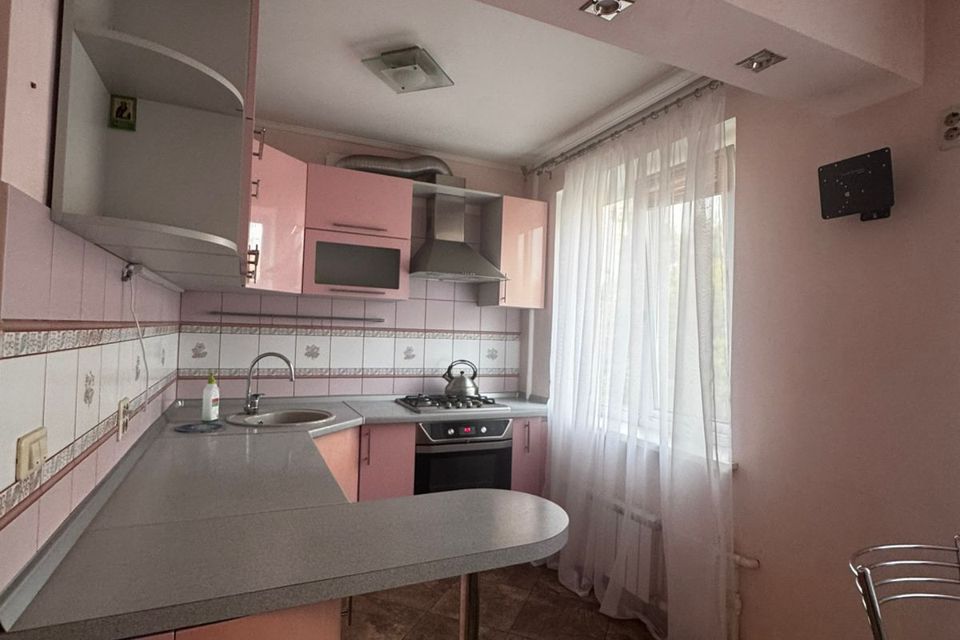 Сдаётся 2-комнатная квартира, 50 м²