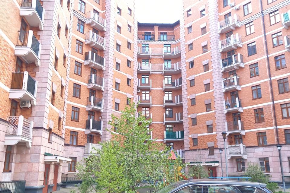 Продаётся 2-комнатная квартира, 52.5 м²