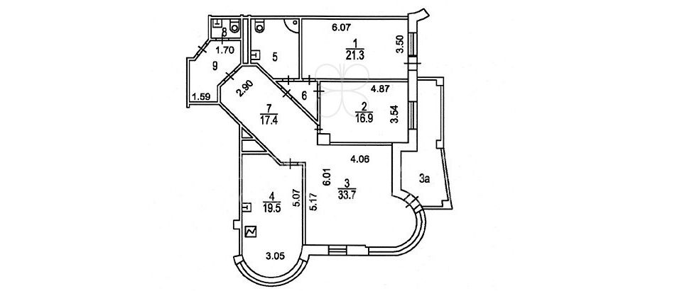 Продаётся 3-комнатная квартира, 142.9 м²