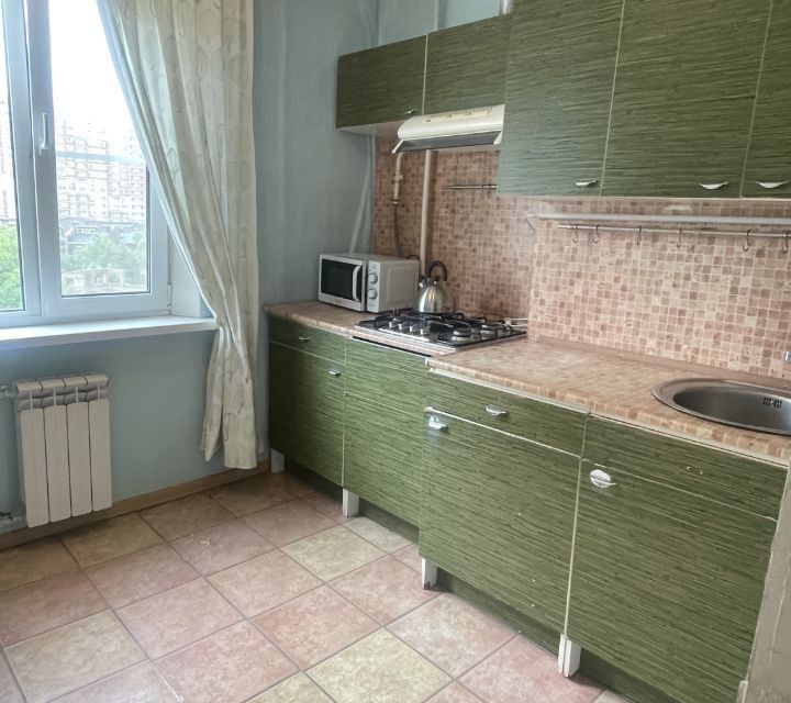 Продаётся 1-комнатная квартира, 37 м²