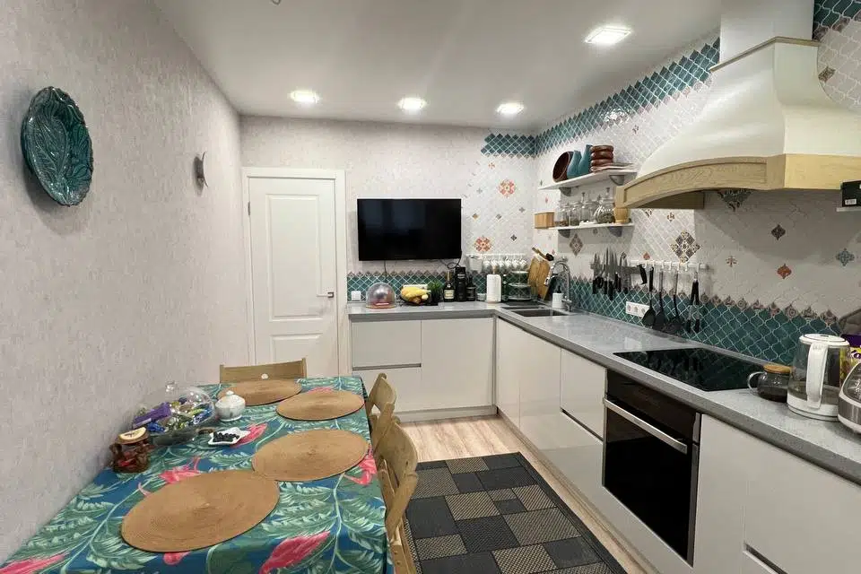 Продаётся 3-комнатная квартира, 80.3 м²