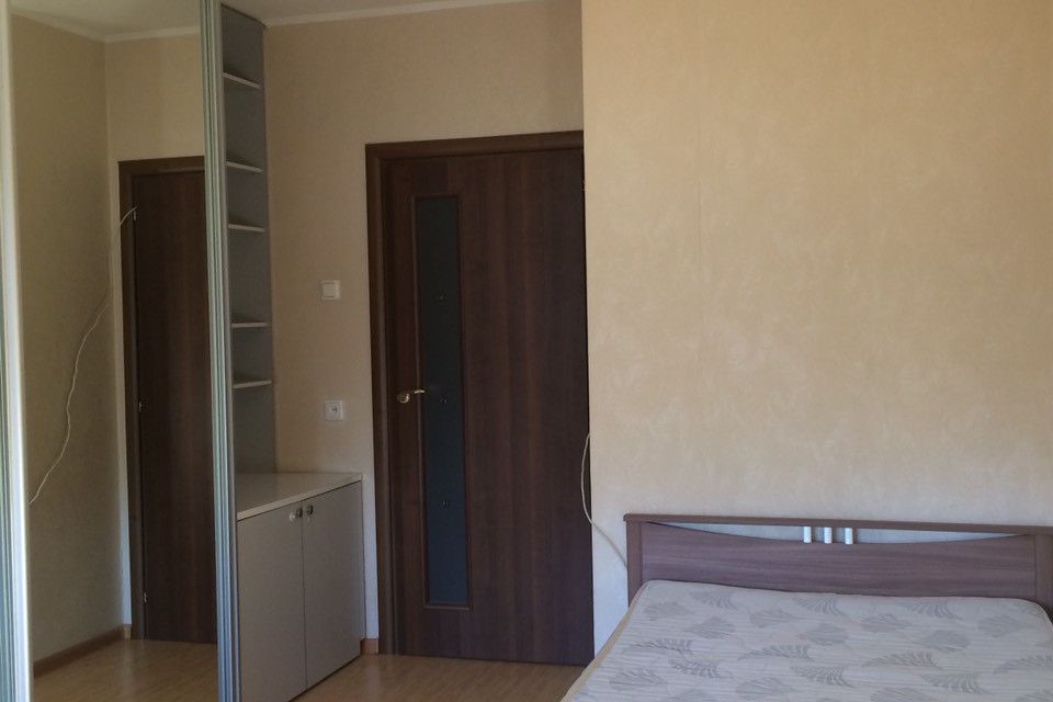Продаётся 1-комнатная квартира, 38.8 м²