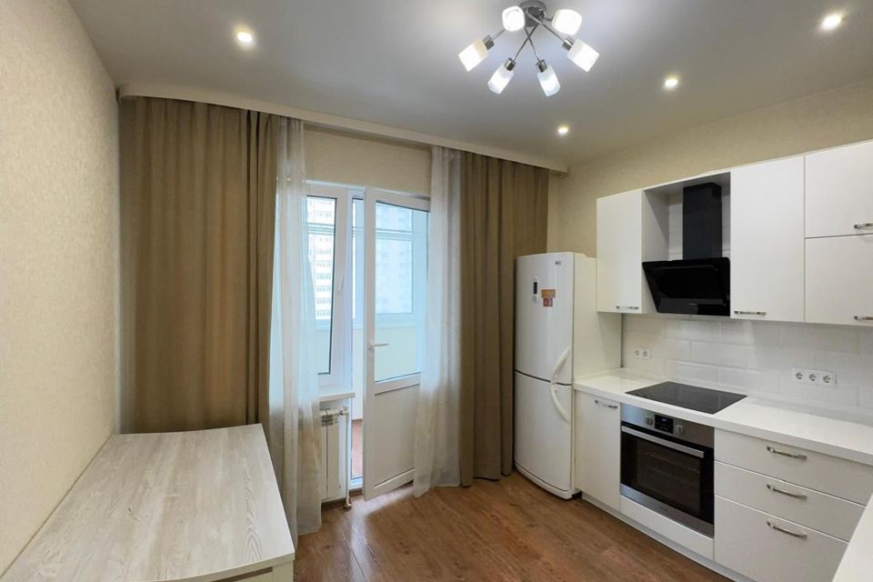 Продаётся 1-комнатная квартира, 38 м²