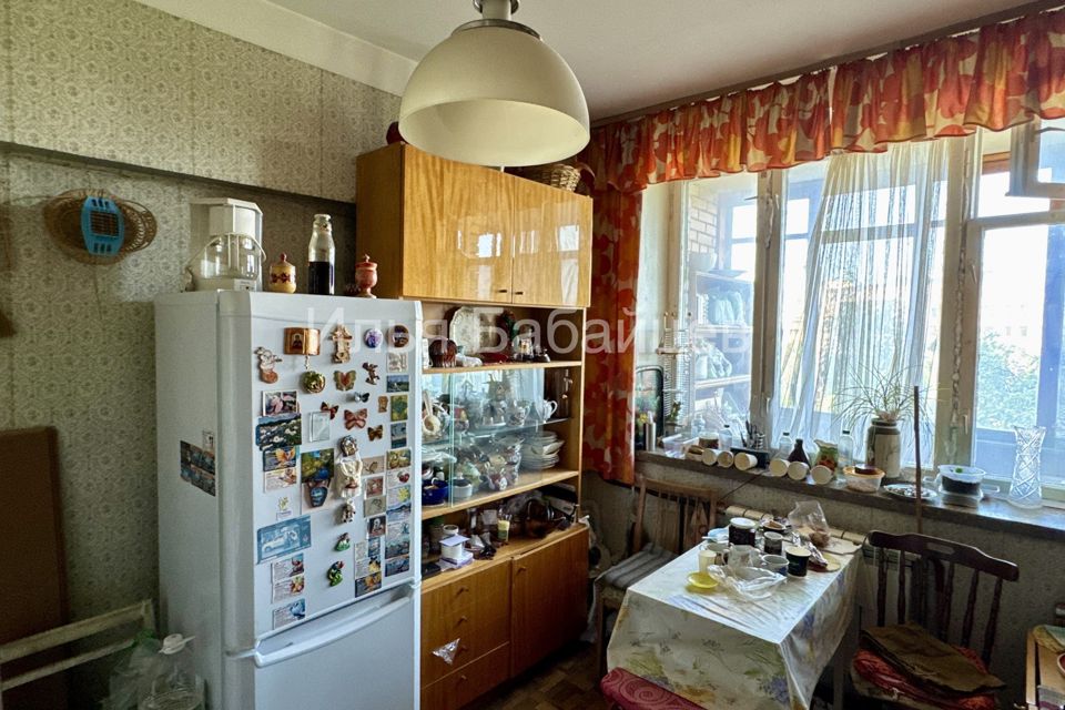 Продаётся 1-комнатная квартира, 42.2 м²