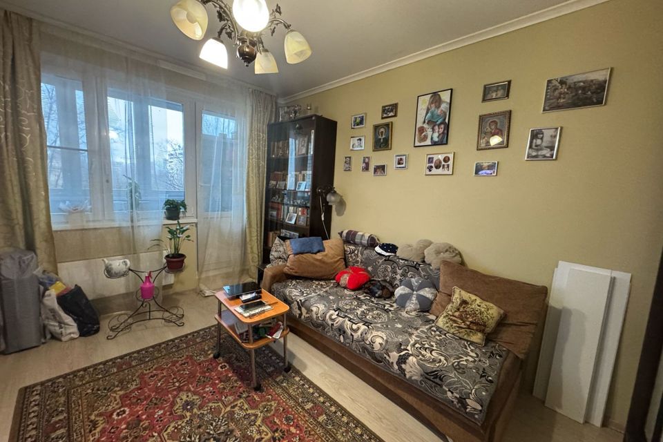 Продаётся 3-комнатная квартира, 60.8 м²