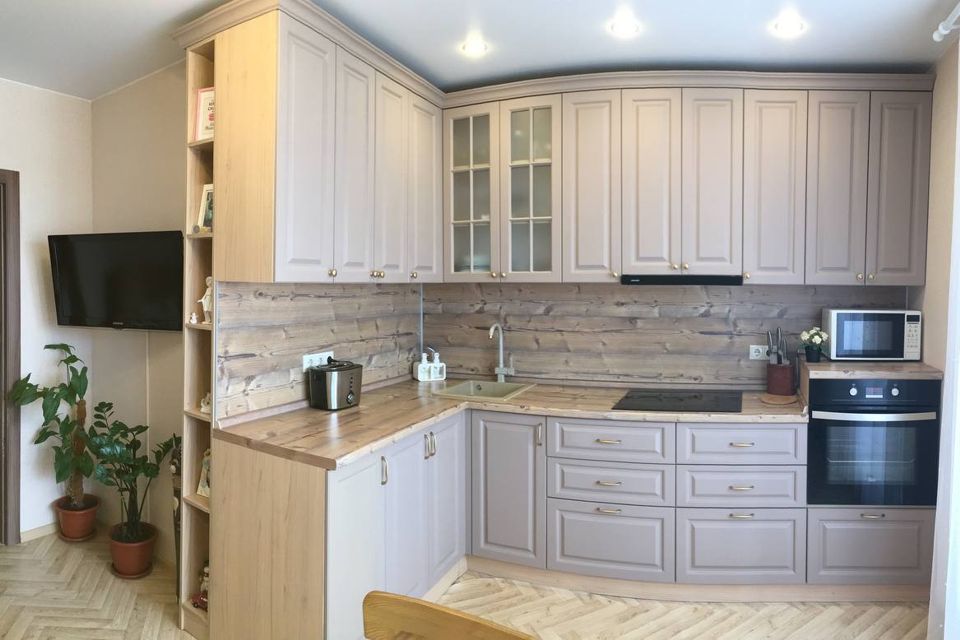 Продаётся 2-комнатная квартира, 56.5 м²