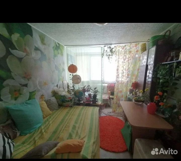 Продаётся комната в 1-комн. квартире, 15.2 м²