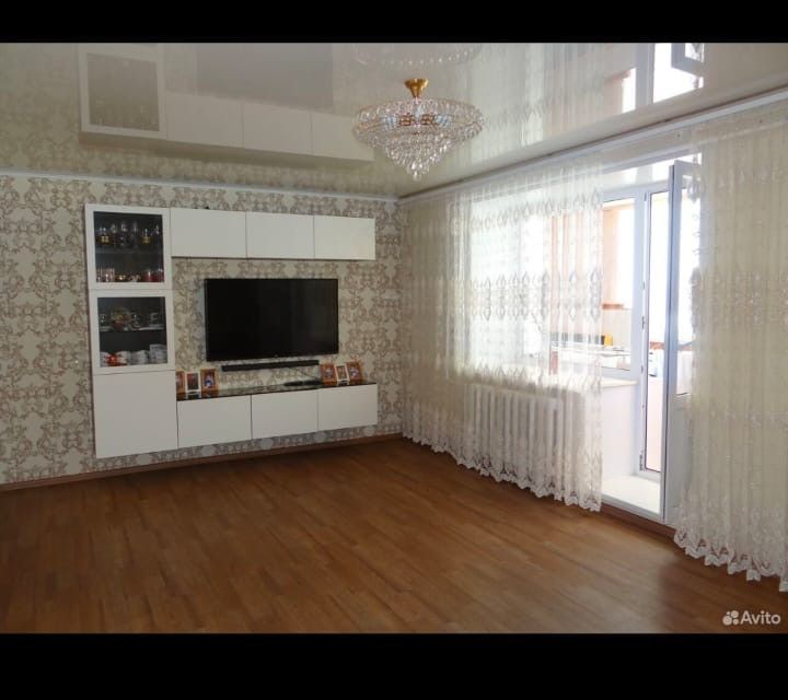 Продаётся 3-комнатная квартира, 82.5 м²