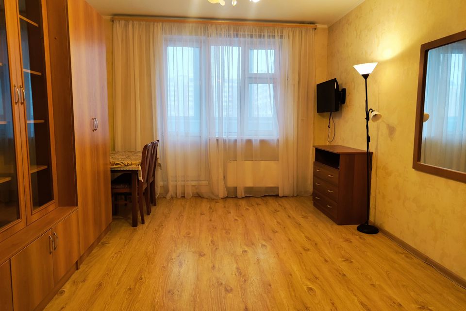 Продаётся 1-комнатная квартира, 37.8 м²