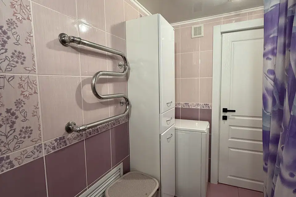 Продаётся 1-комнатная квартира, 40.6 м²