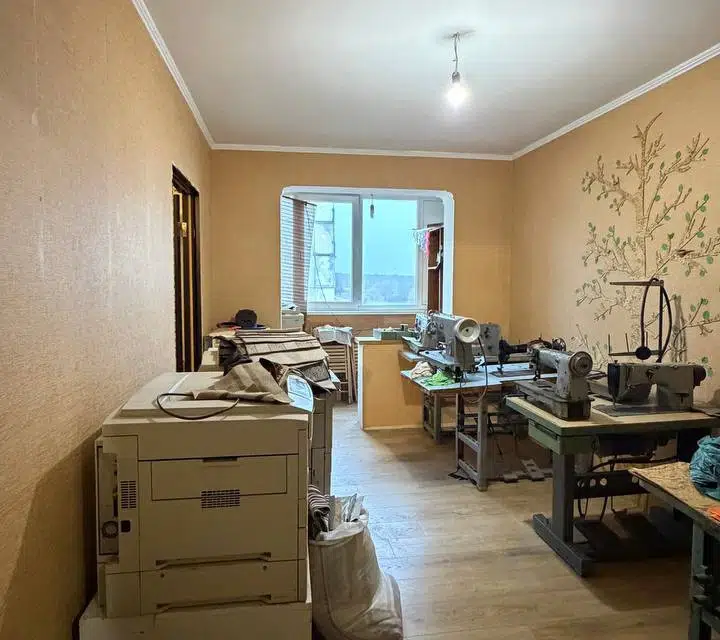 Продаётся 4-комнатная квартира, 80 м²