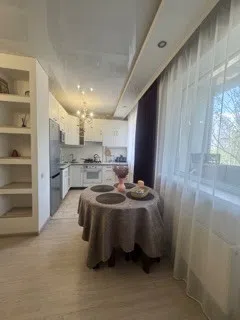 Продаётся 3-комнатная квартира, 62 м²