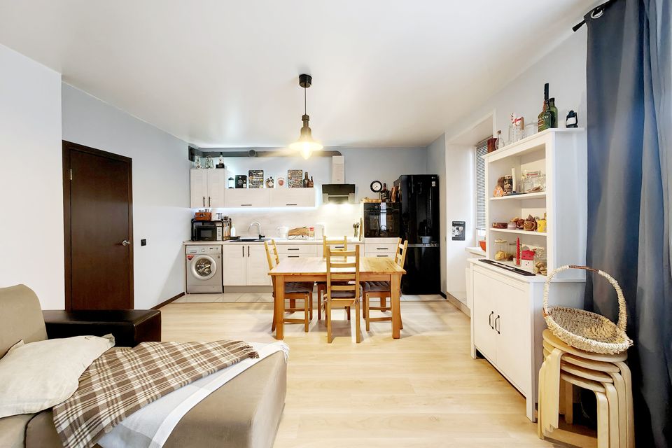 Продаётся 3-комнатная квартира, 66.4 м²