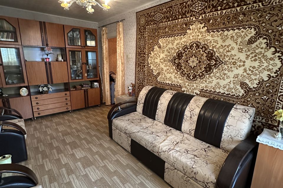 Продаётся 2-комнатная квартира, 43.8 м²