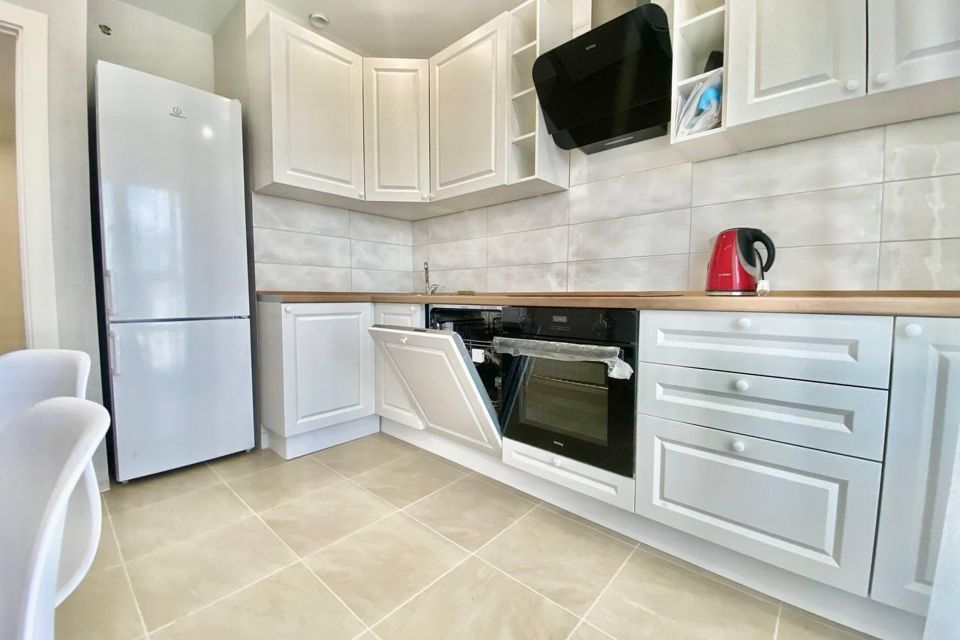 Продаётся 2-комнатная квартира, 56 м²