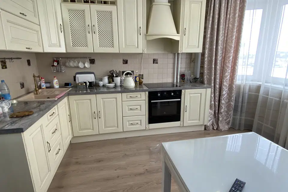 Продаётся 3-комнатная квартира, 75.5 м²