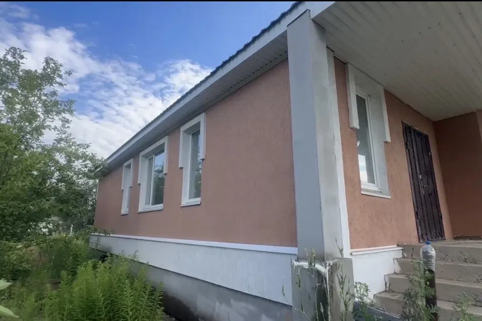 Продаётся 2-этажный дом, 300 м²