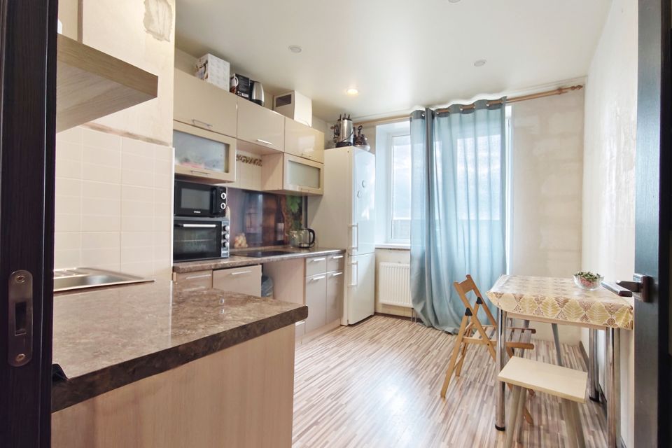 Продаётся 1-комнатная квартира, 35.3 м²