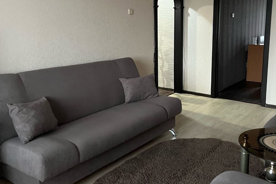 Продаётся 2-комнатная квартира, 43.2 м²