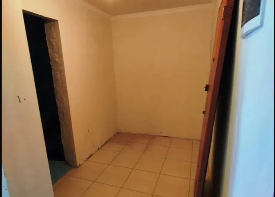 Продаётся 1-комнатная квартира, 42.8 м²