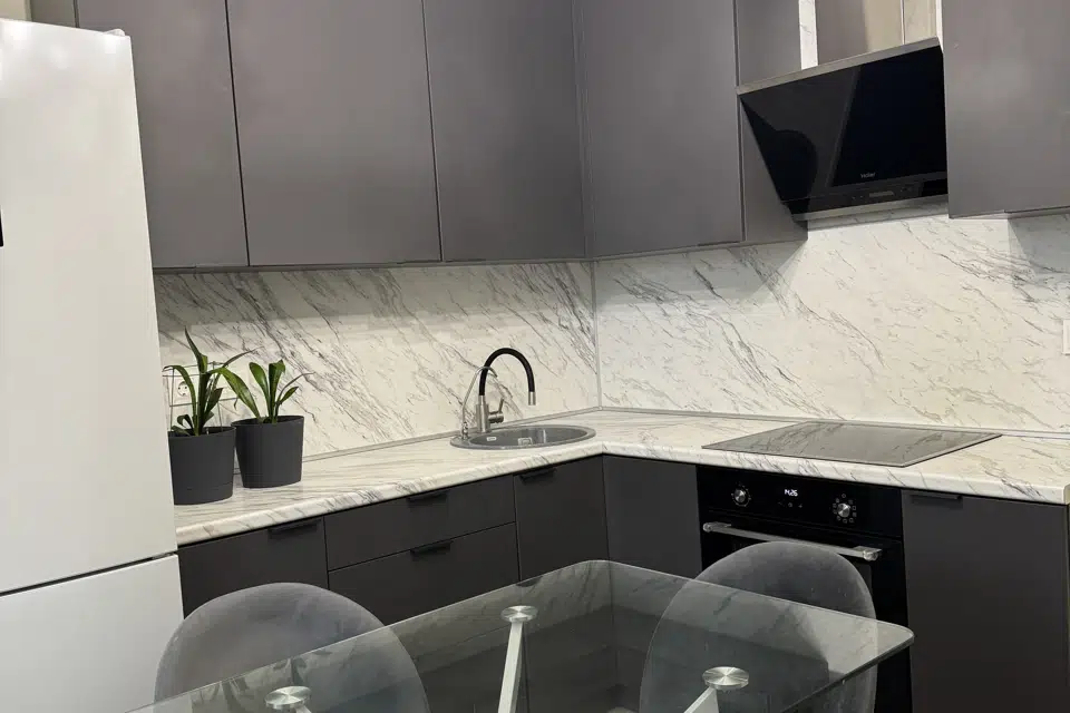 Продаётся 1-комнатная квартира, 40.4 м²