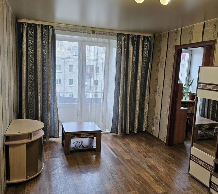 Продаётся 2-комнатная квартира, 43.3 м²
