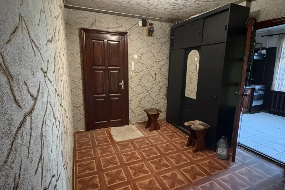 Продаётся 2-комнатная квартира, 56 м²
