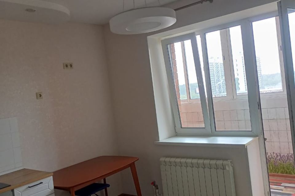 Продаётся 1-комнатная квартира, 38.3 м²