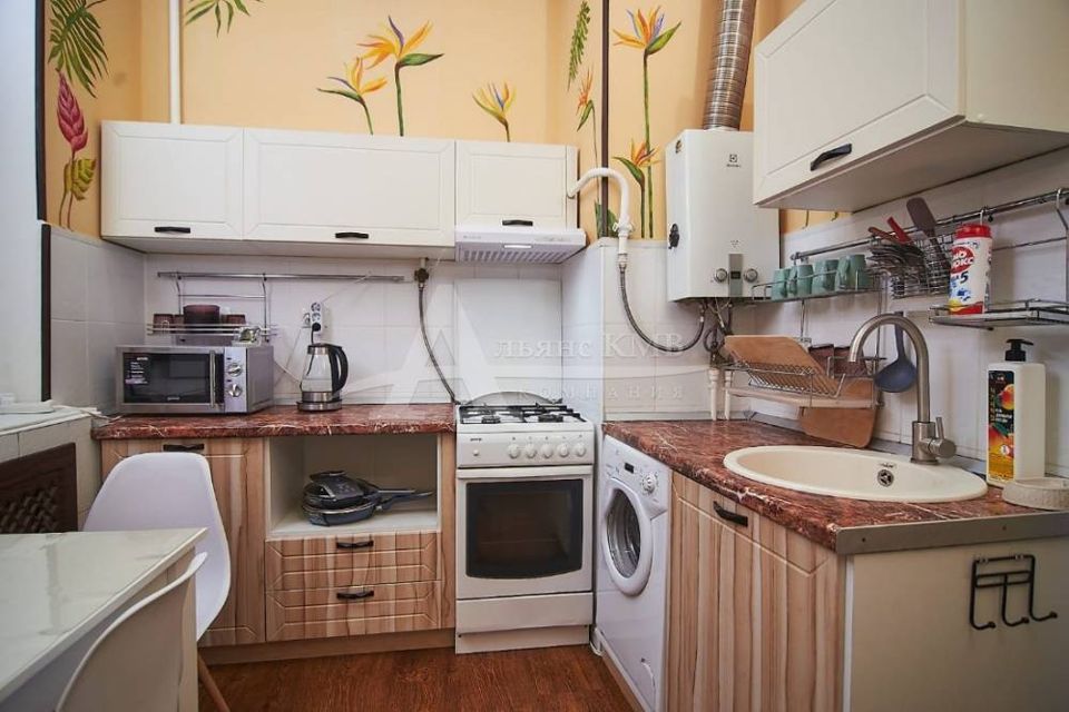 Продаётся 2-комнатная квартира, 43.3 м²