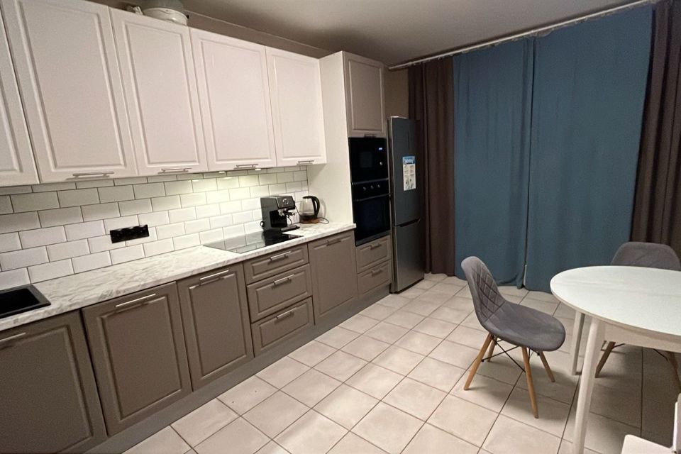 Продаётся 3-комнатная квартира, 77.1 м²