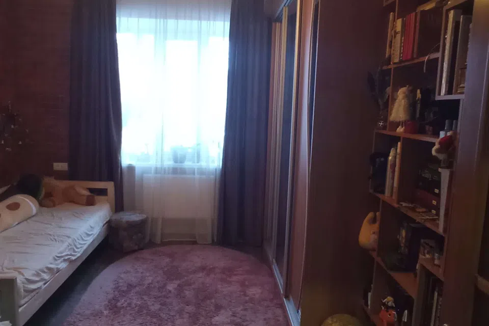 Продаётся 3-комнатная квартира, 80 м²