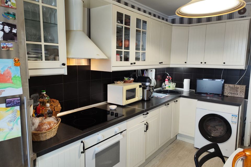 Продаётся 2-комнатная квартира, 50.4 м²