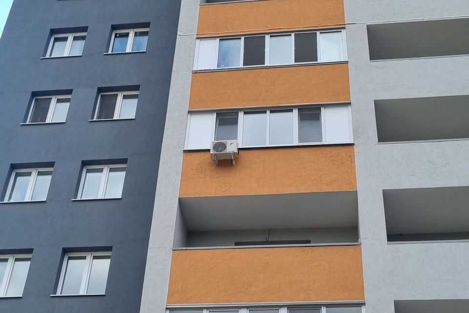 Продаётся 2-комнатная квартира, 70.1 м²