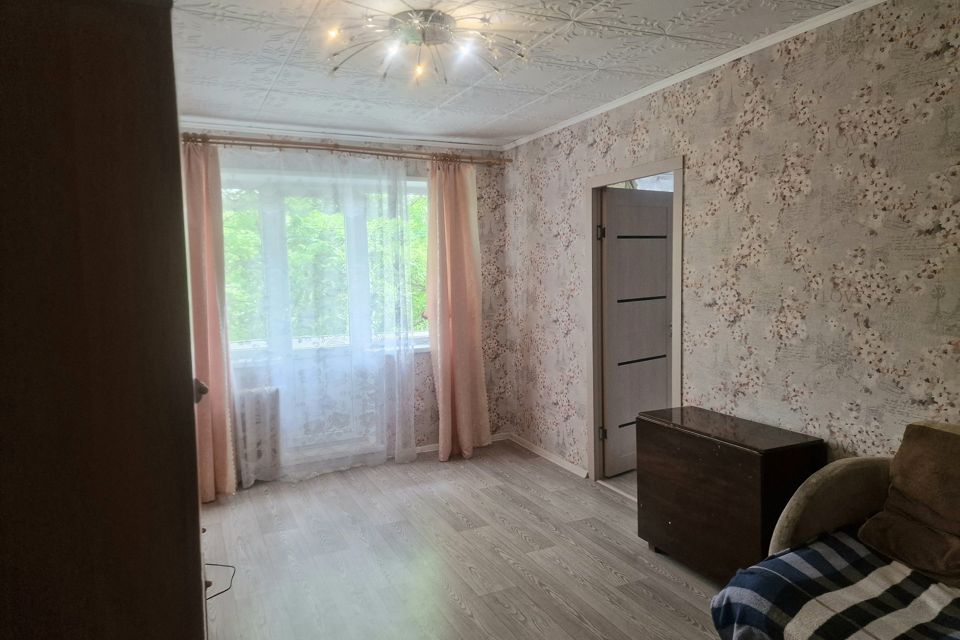 Продаётся 3-комнатная квартира, 56.6 м²