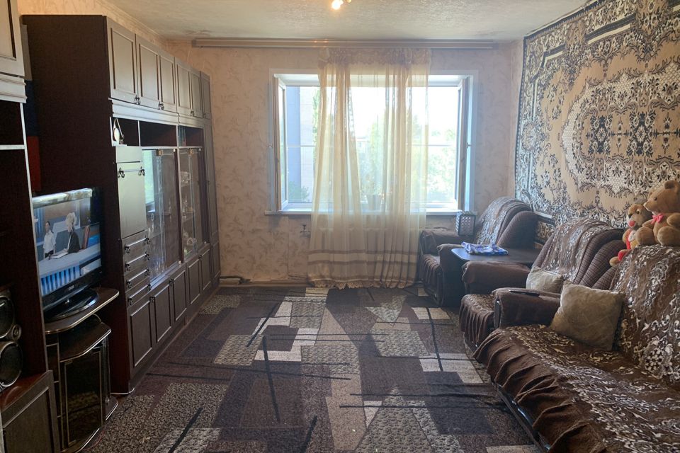 Продаётся 3-комнатная квартира, 77 м²