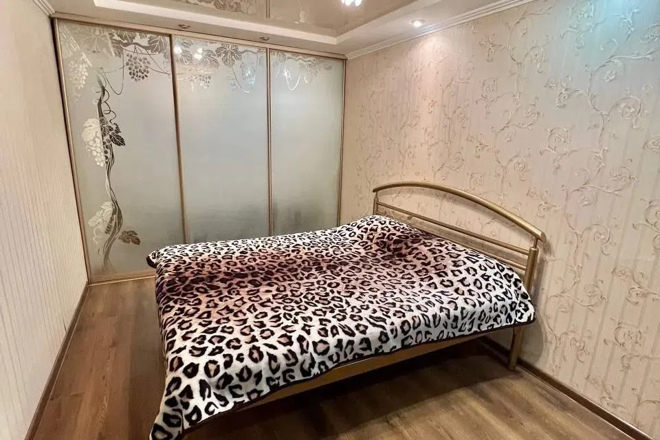 Продаётся 4-комнатная квартира, 115 м²