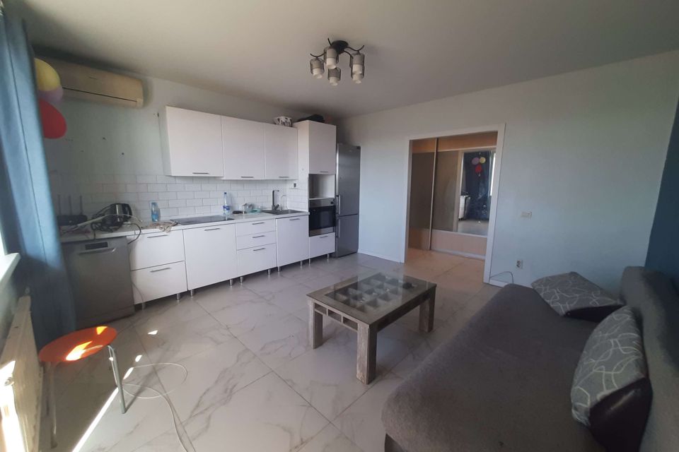 Продаётся 2-комнатная квартира, 52.7 м²