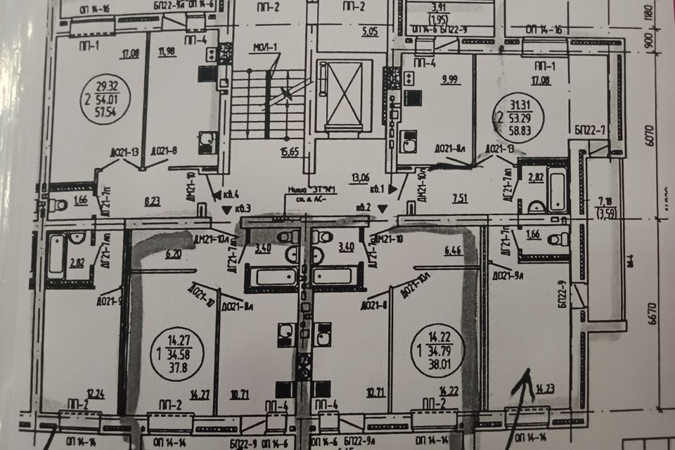 Продаётся 1-комнатная квартира, 38 м²