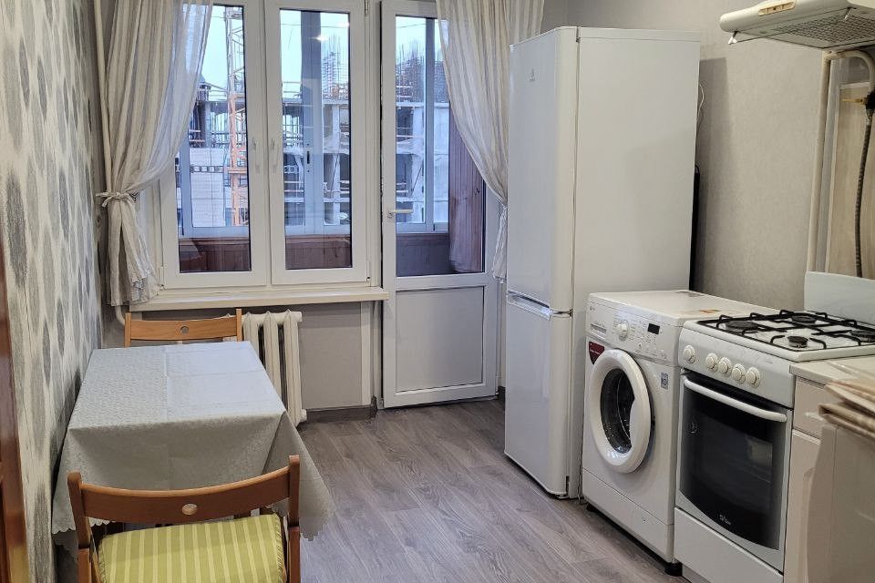 Продаётся 1-комнатная квартира, 35.2 м²