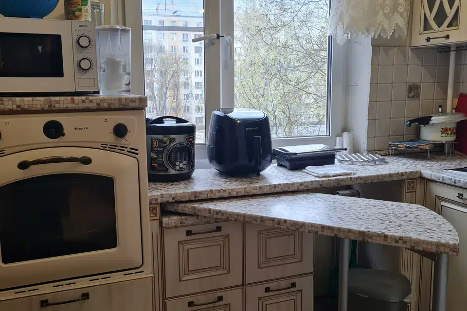 Продаётся 3-комнатная квартира, 57.2 м²