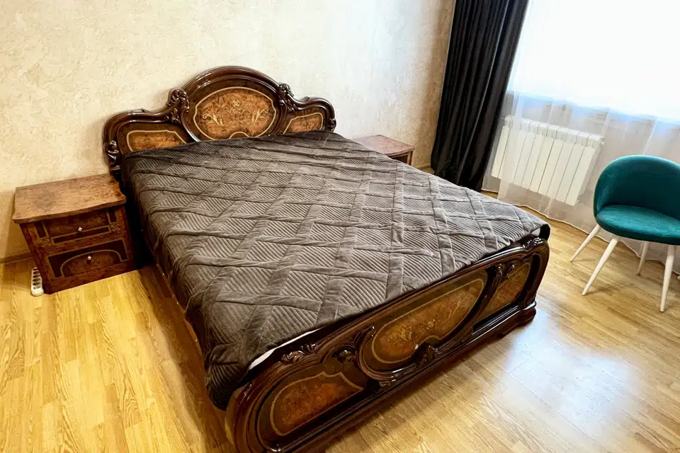 Продаётся 4-комнатная квартира, 92.4 м²