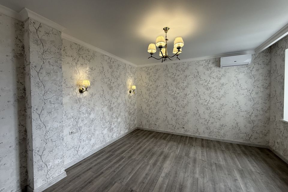 Продаётся 2-комнатная квартира, 64.4 м²