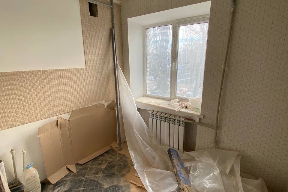 Продаётся 4-комнатная квартира, 63.1 м²