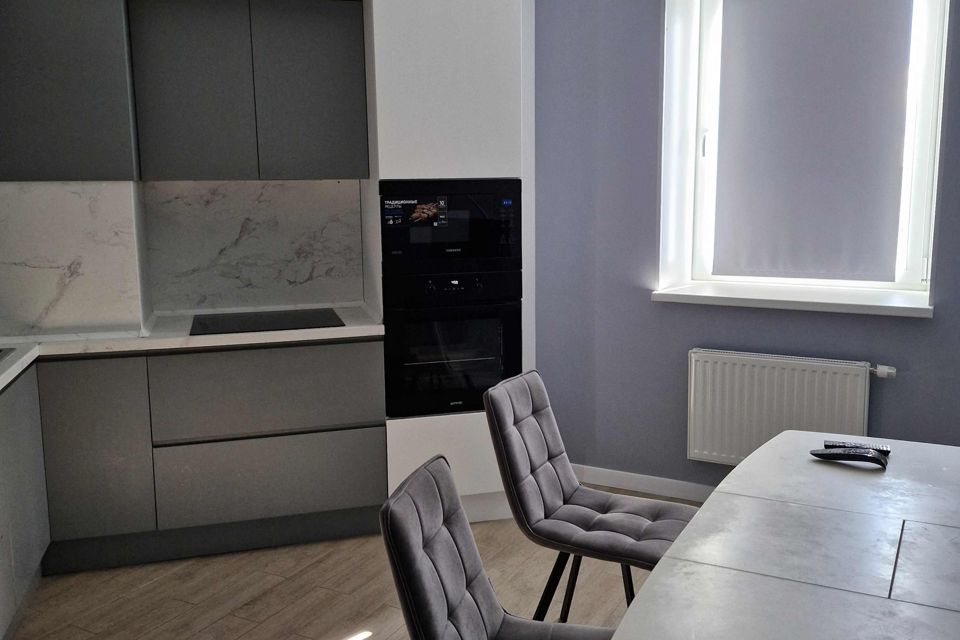 Продаётся 2-комнатная квартира, 70.8 м²