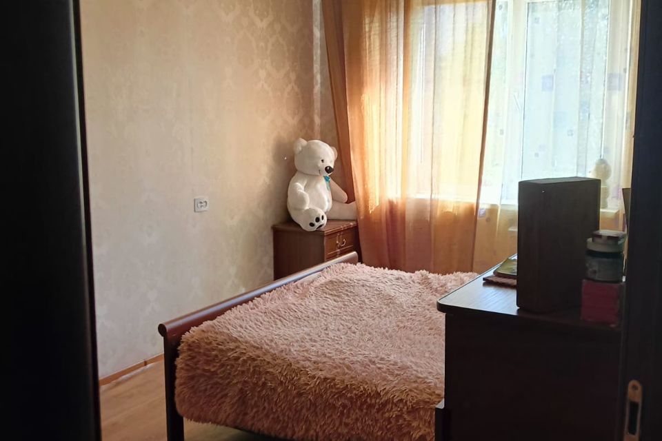 Продаётся 3-комнатная квартира, 58.4 м²