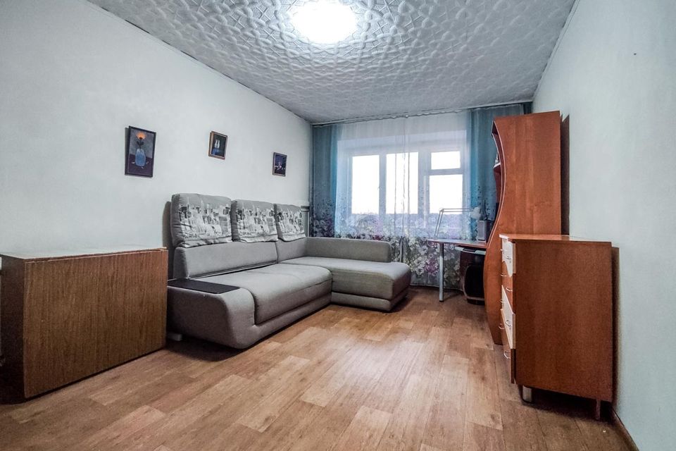 Продаётся 3-комнатная квартира, 57.3 м²